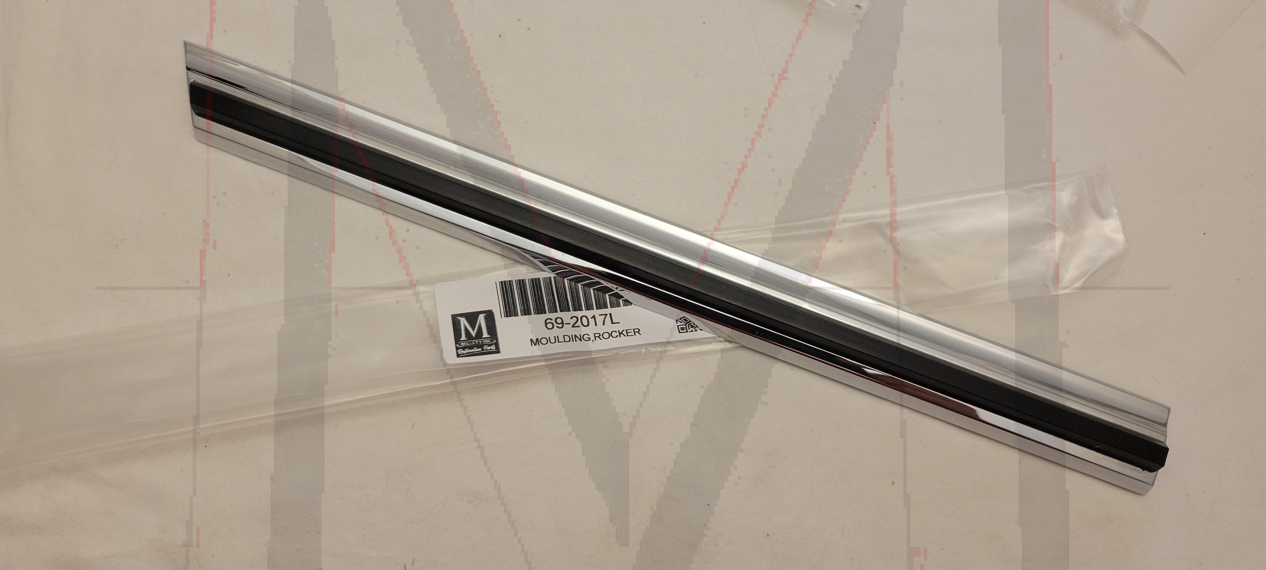 CHROME SIDE MOULDING