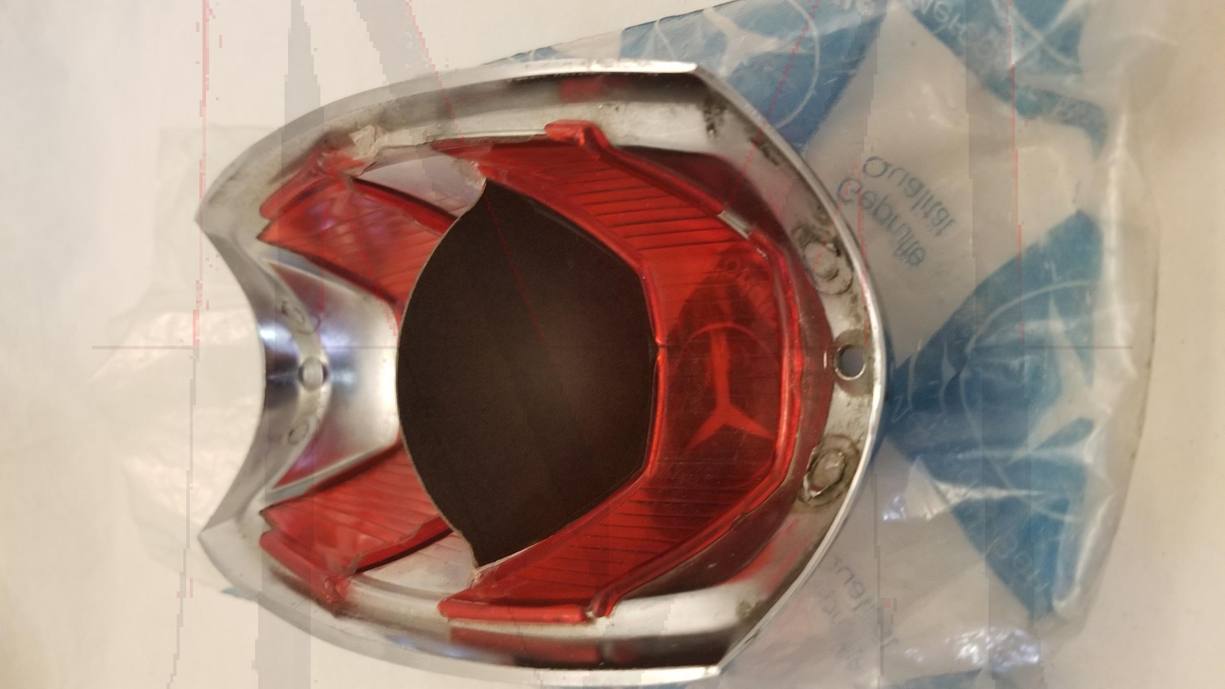 TAIL LIGHT LENS