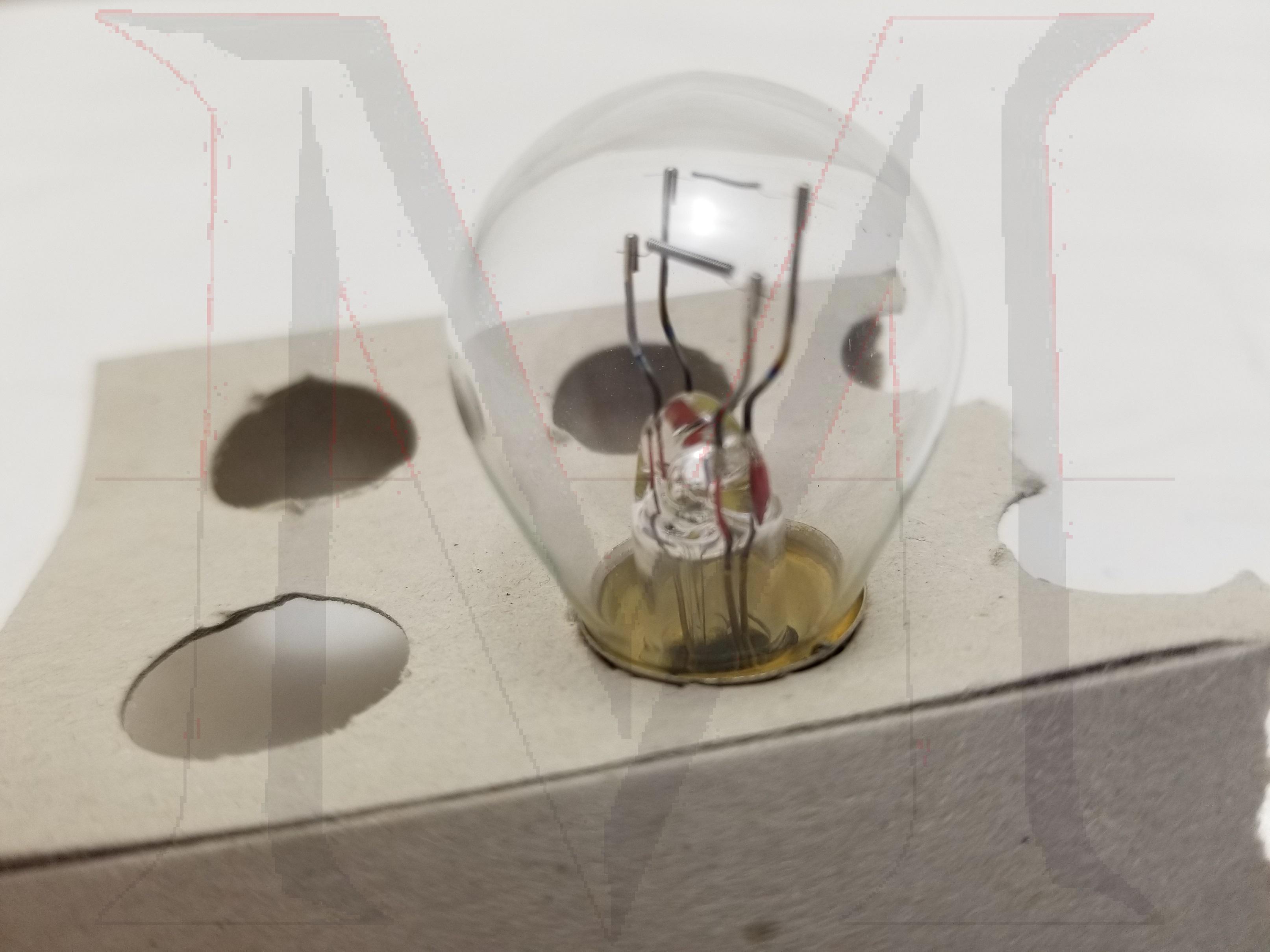 FRONT TURN SIGNAL/TAIL LIGHT BULB