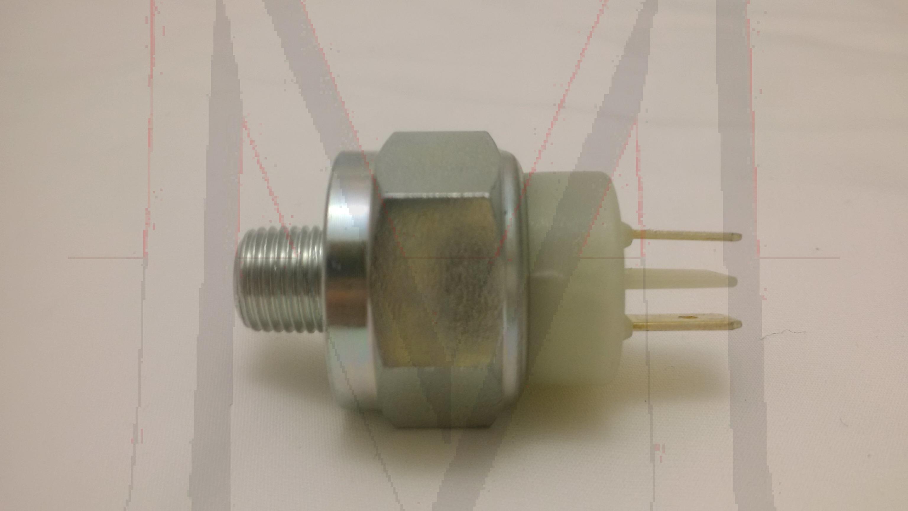 BRAKE LIGHT SWITCH