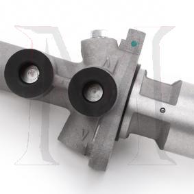 MASTER CYLINDER