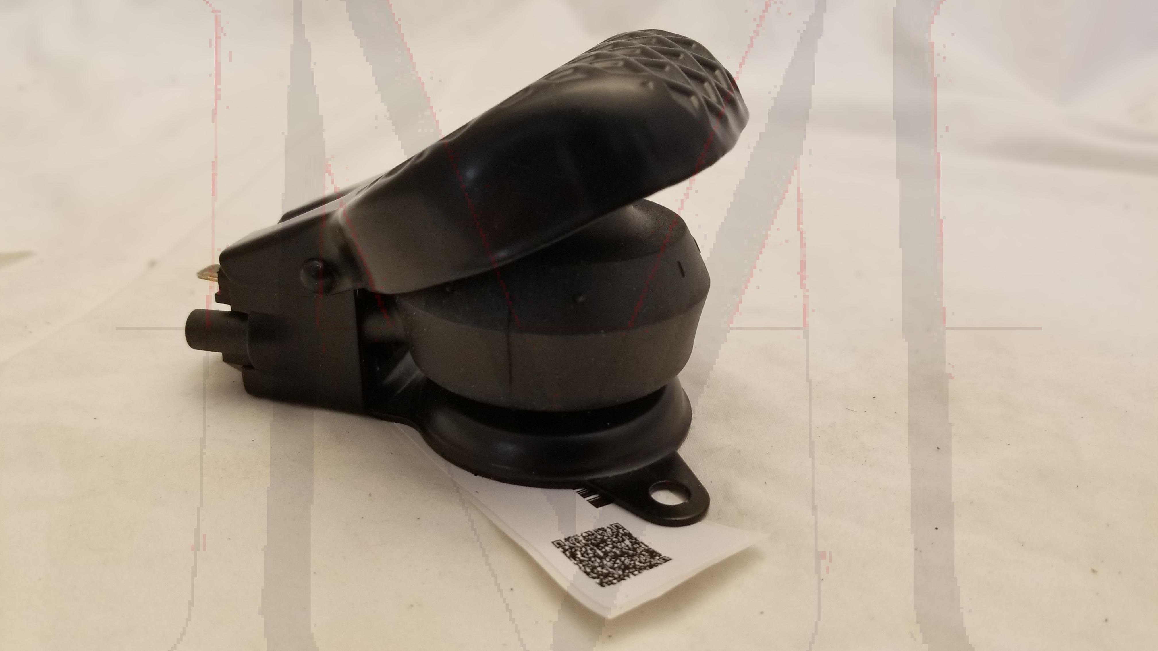 WINDSHIELD WIPER FOOT PUMP