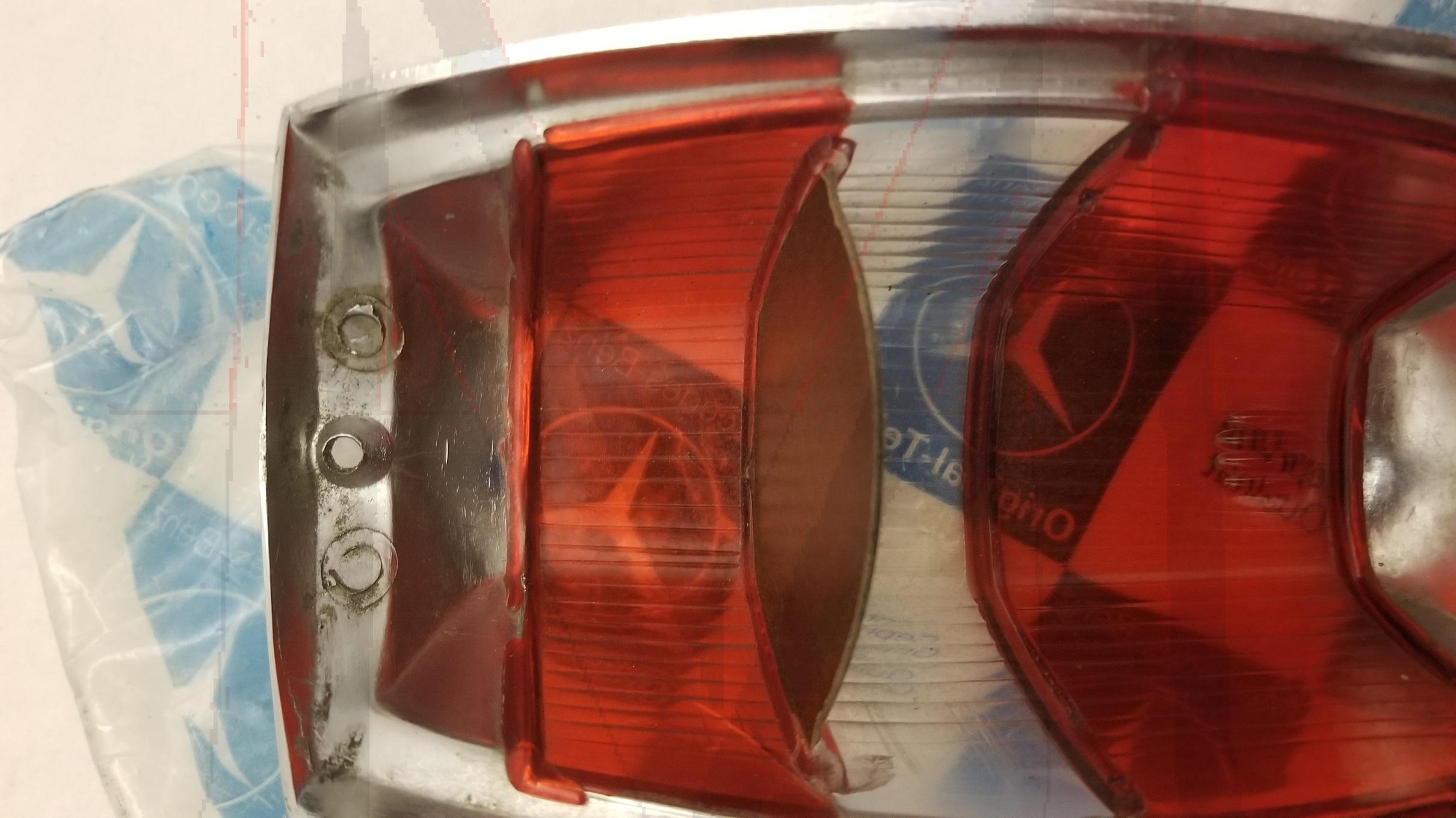 TAIL LIGHT LENS