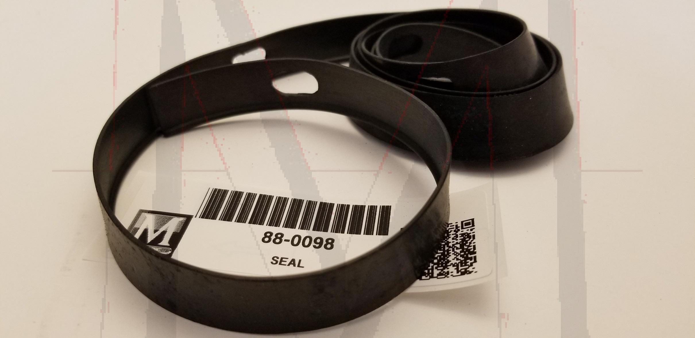 GRILL TO HOOD SEAL