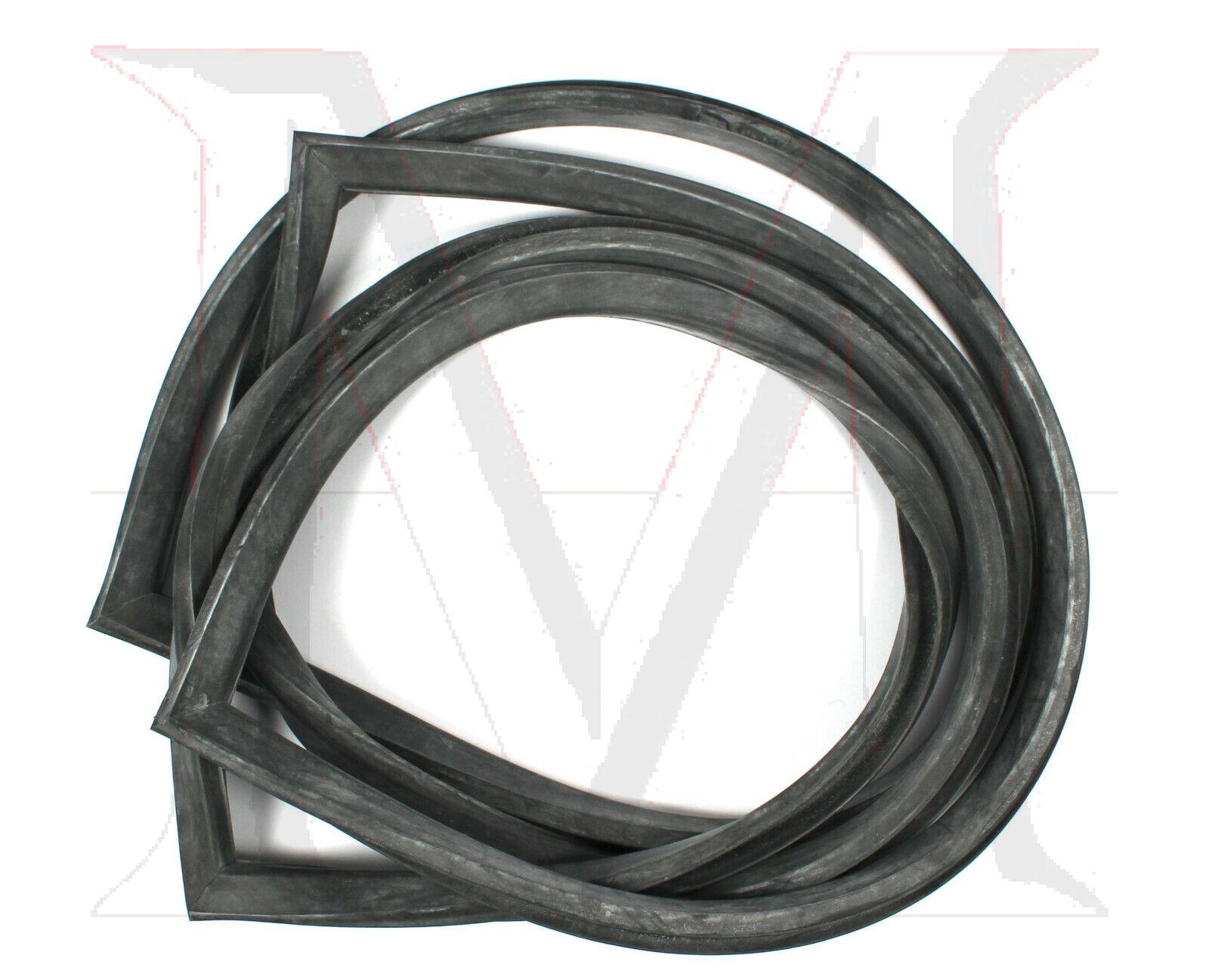 TRUNK LID SEAL
