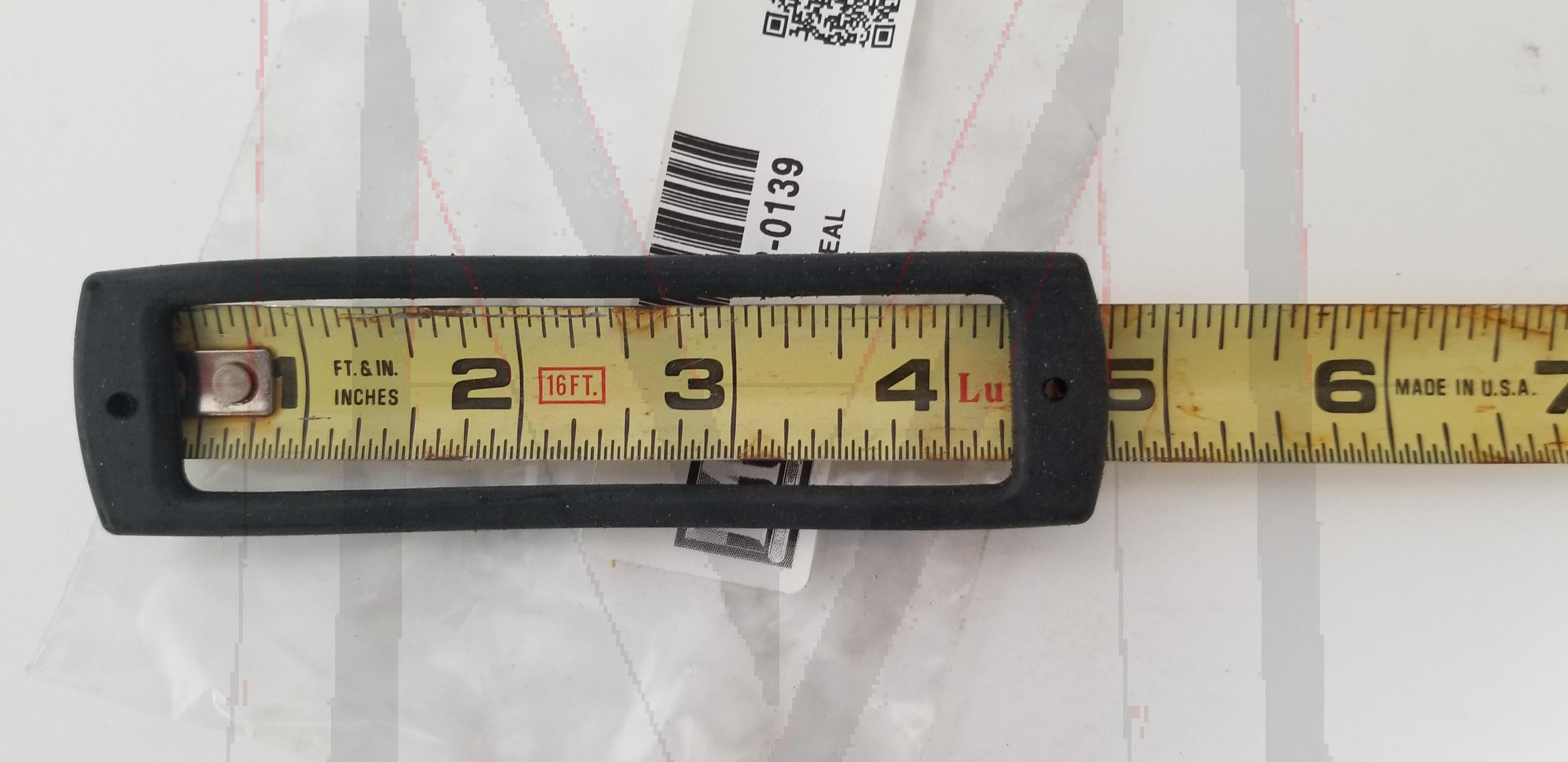 LICENSE LIGHT BASE SEAL