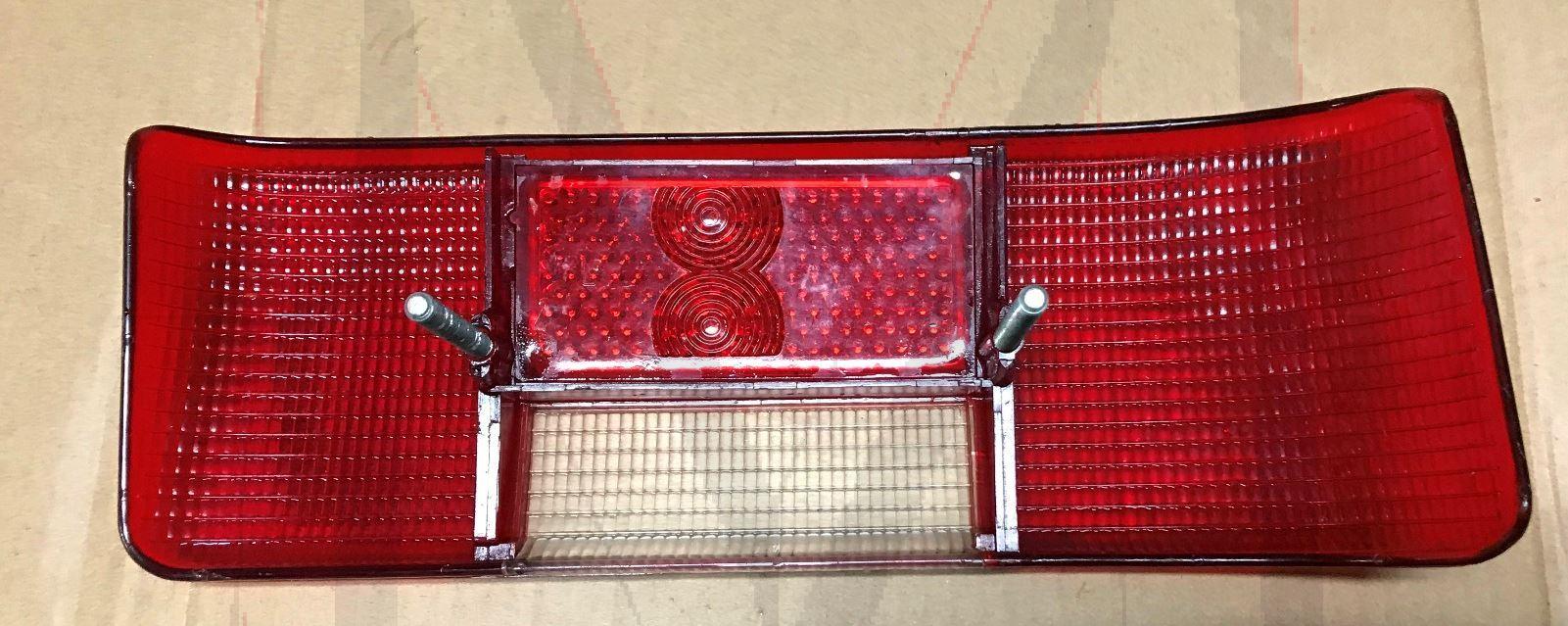 TAIL LIGHT LENS LEFT