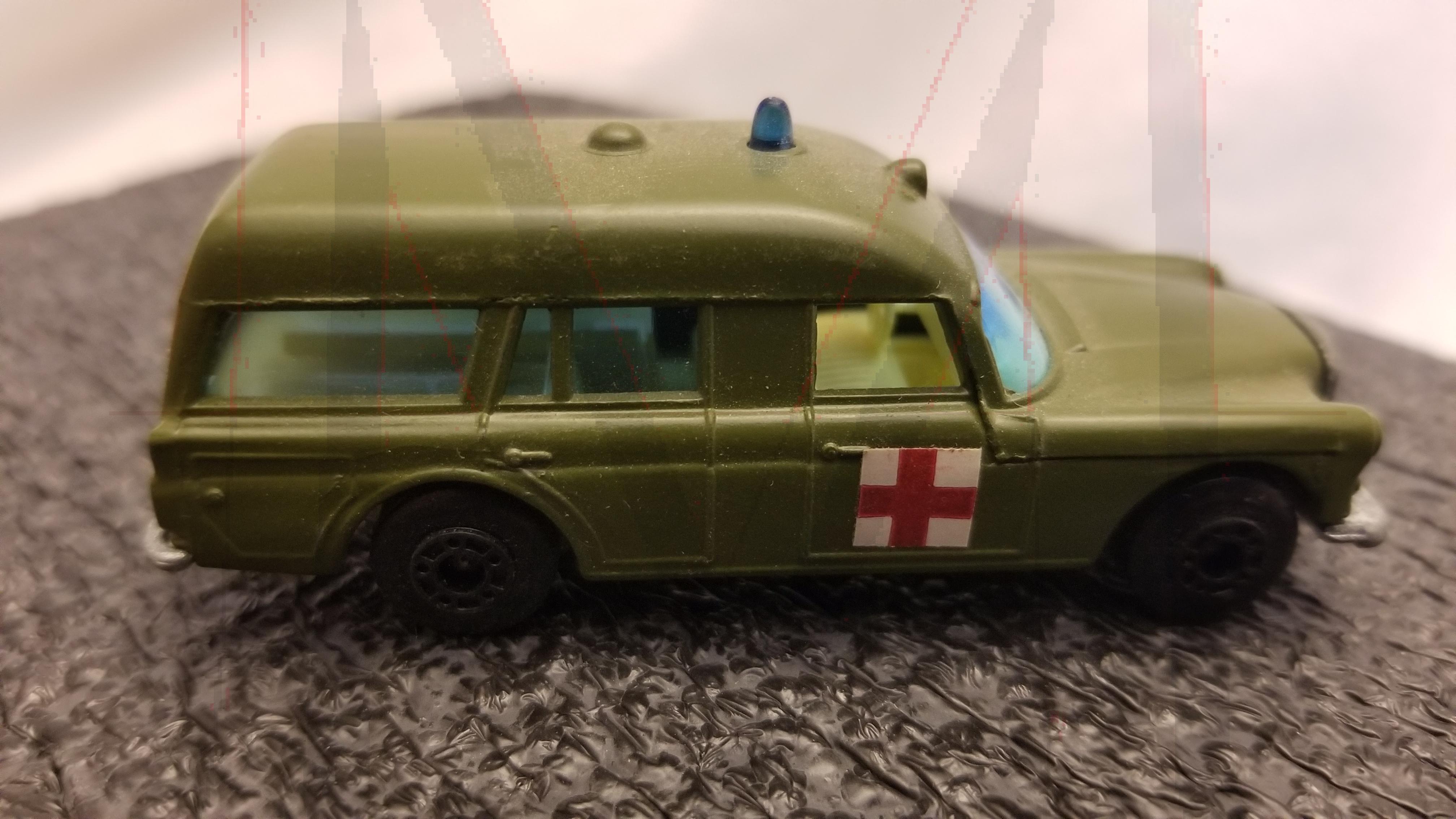 MERCEDES "BINZ" MILITARY AMBULANCE