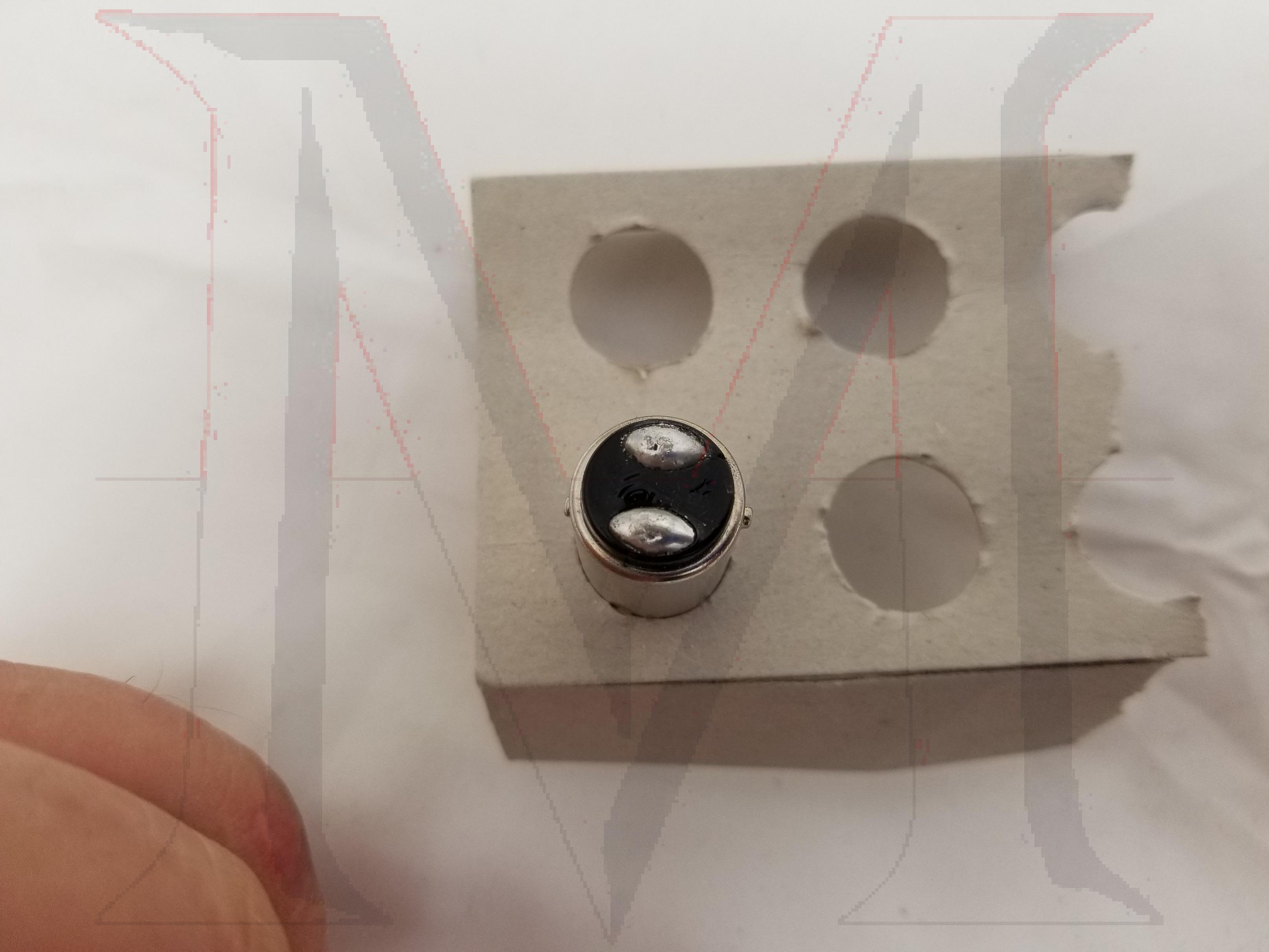 FRONT TURN SIGNAL/TAIL LIGHT BULB