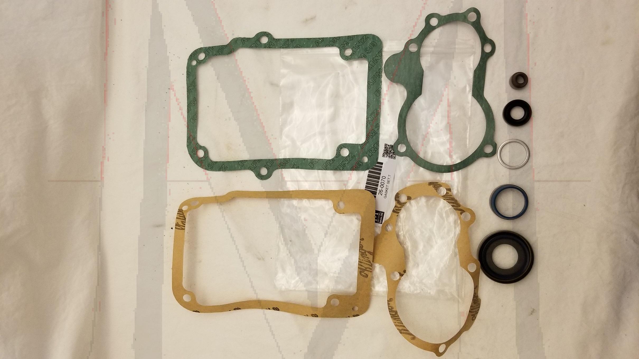 TRANSMISSION GASKET/SEAL KIT