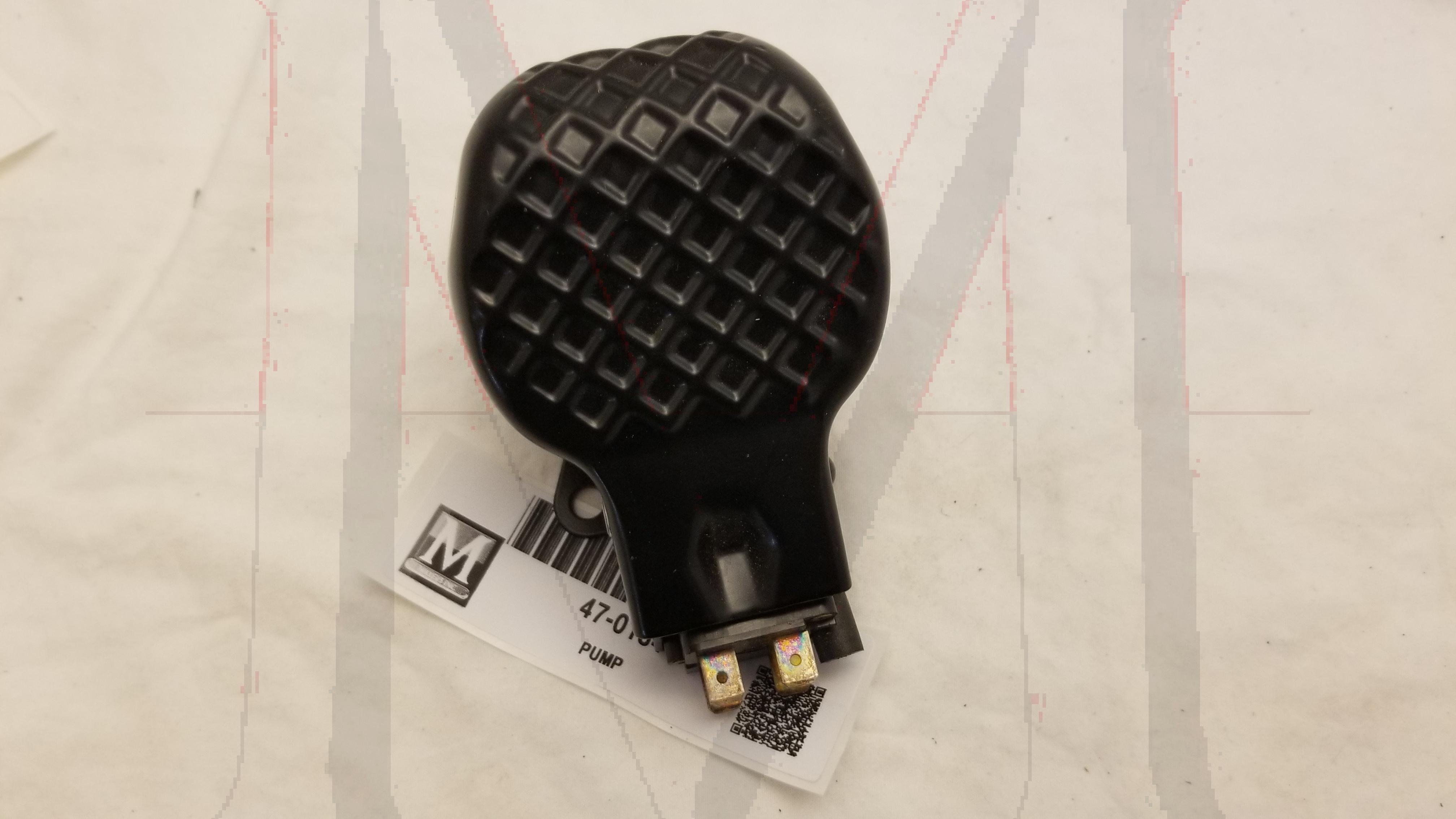 WINDSHIELD WIPER FOOT PUMP
