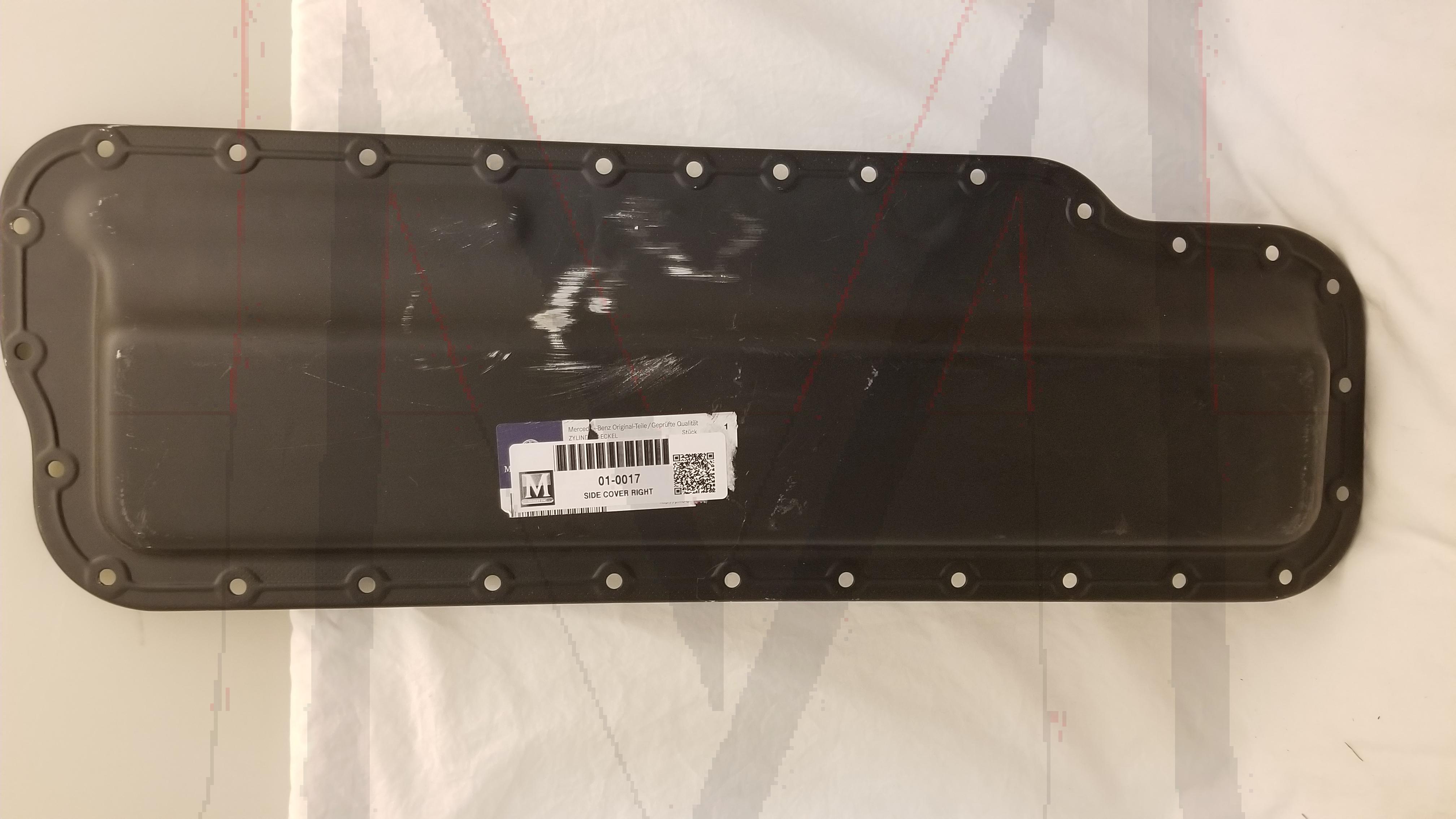 ENGINE SIDE COVER RIGHT