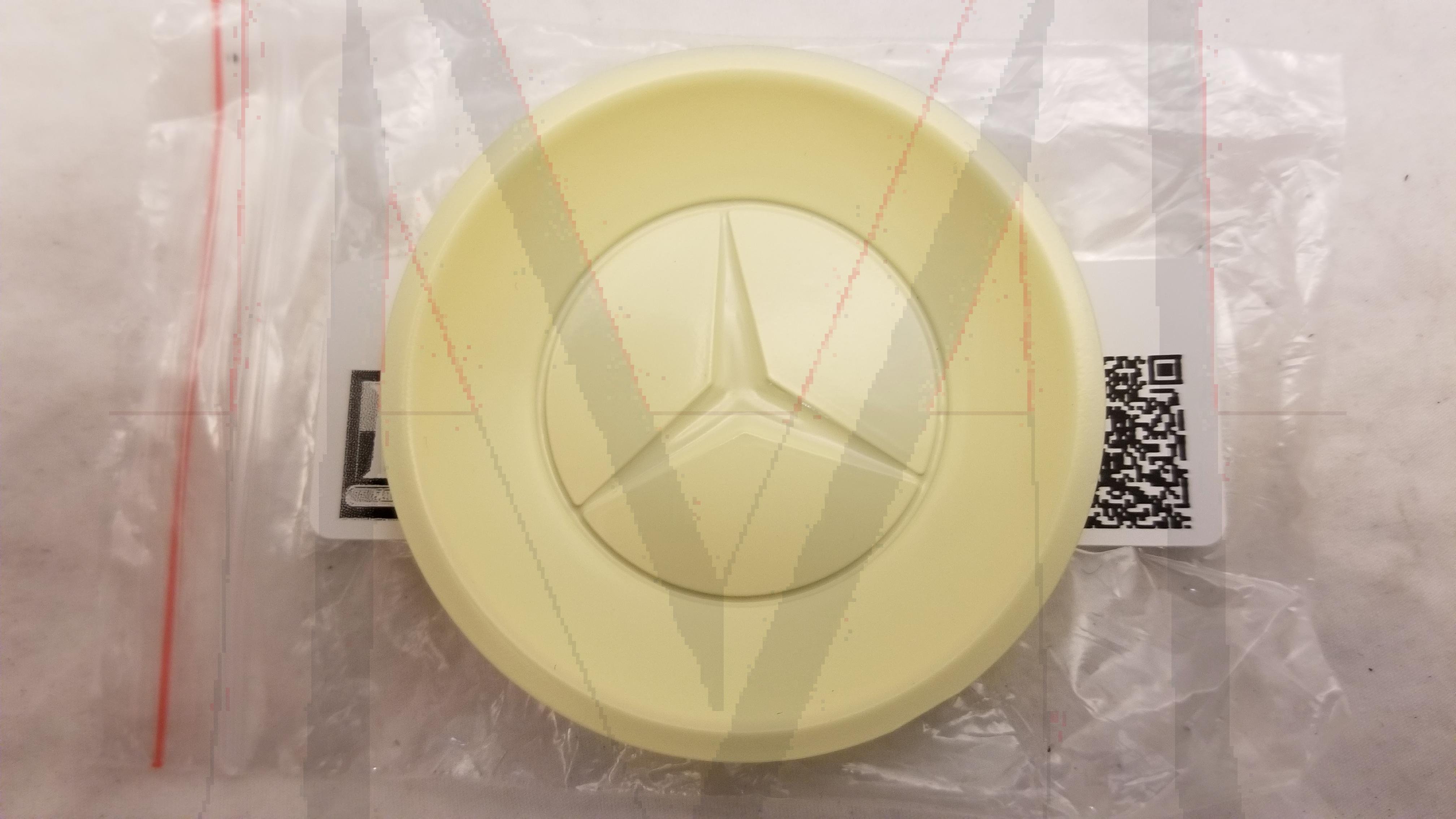 STEERING WHEEL - IVORY CENTER STAR