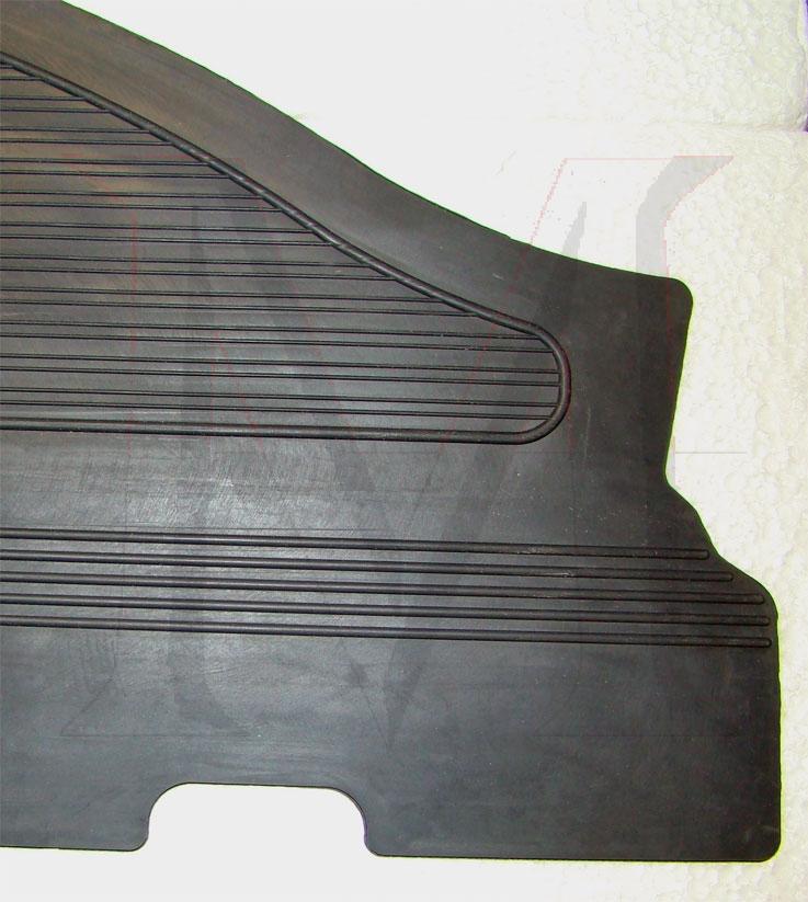 220S 4 DOOR SEDAN DOOR SILL  MAT SET